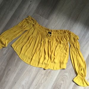 Forever 21 Top Off Shoulder hippie casual size S